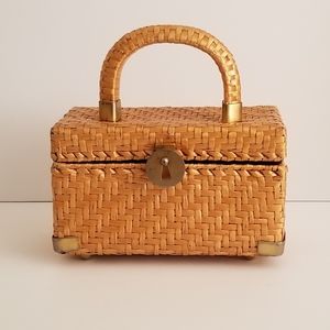 KORET wicker vintage box style handbag